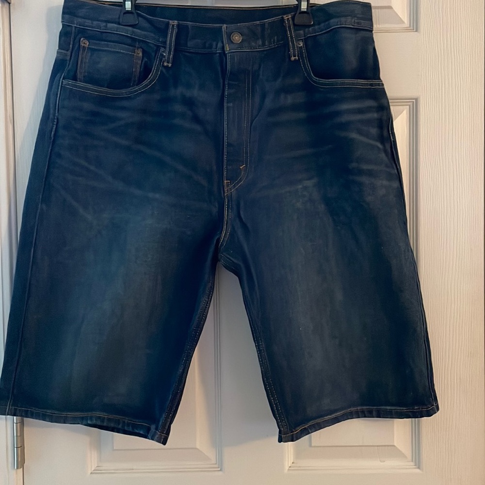Mens Levi Jean shorts.